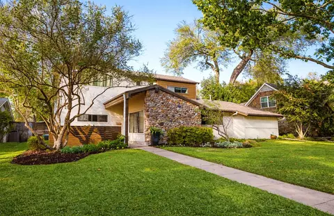 9747 Broken Bow Rd, Dallas, TX 75238