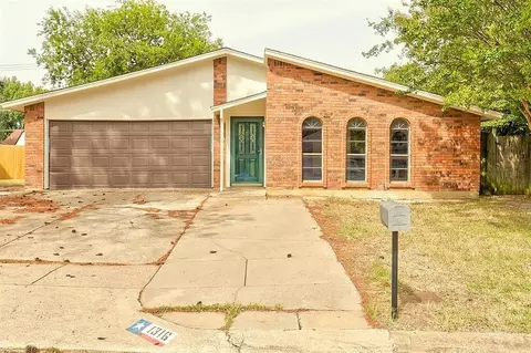 1316 Royster Rd, Fort Worth, TX 76134