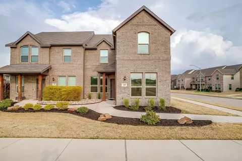 440 Milverton Dr, Crowley, TX 76036