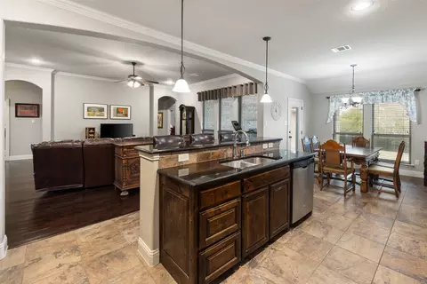 724 Paintbrush Ct, Aledo, TX 76008 photo 7