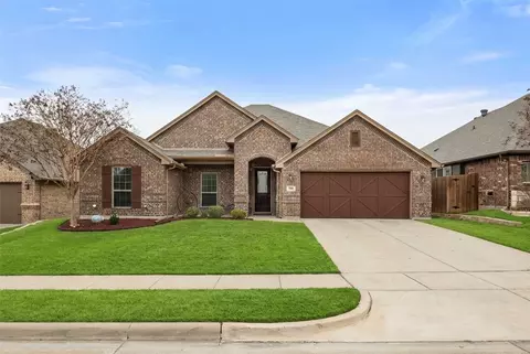724 Paintbrush Ct, Aledo, TX 76008