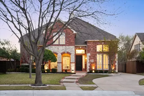 2509 Sir Turquin Ln, Lewisville, TX 75056