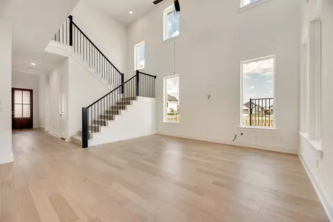 Living - 312 Kite St, Celina, TX 75009 photo 1 of 4