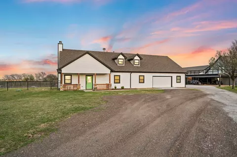 7384 Rector Rd, Sanger, TX 76266