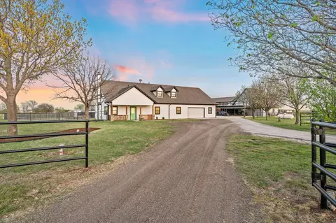 7384 Rector Rd, Sanger, TX 76266