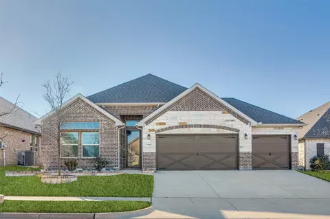 1302 Axis Deer Rd, Arlington, TX 76002