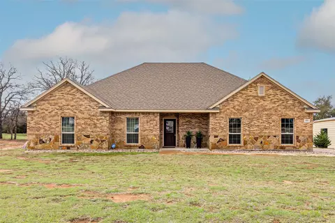 223 Cottongame Rd, Weatherford, TX 76088