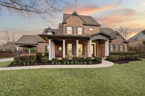 1305 Bellefonte Ln, Colleyville, TX 76034