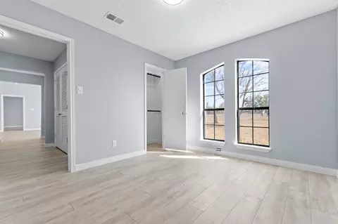 Other - 655 E Reindeer Rd, Lancaster, TX 75146 photo 2 of 2