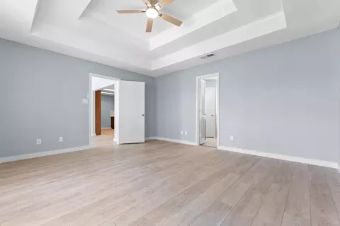 Other - 655 E Reindeer Rd, Lancaster, TX 75146 photo 1 of 2