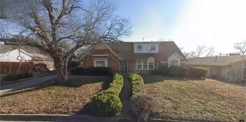 2236 Ridgeview St, Fort Worth, TX 76119
