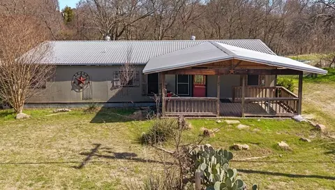 1021 Saralvo Rd, Midlothian, TX 76065