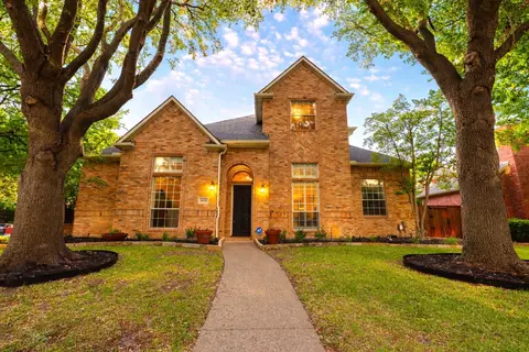 5820 Westmont Dr, Plano, TX 75093