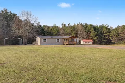 428 Cash Blackmon Rd, Logansport, LA 71049
