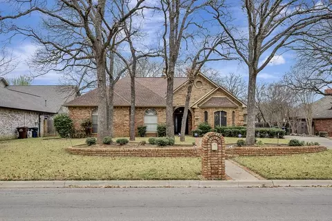 1501 Lynhurst Ln, Denton, TX 76205