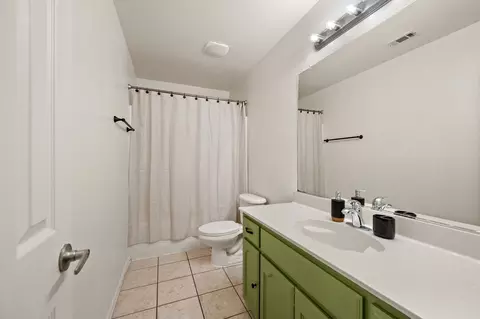 Bath - 12033 Ringtail Dr, Fort Worth, TX 76244 photo 4 of 4