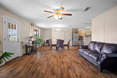 Other - 101 Taylor St, Como, TX 75431 photo 1 of 10