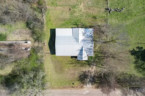 View/Area - 101 Taylor St, Como, TX 75431 photo 2 of 6