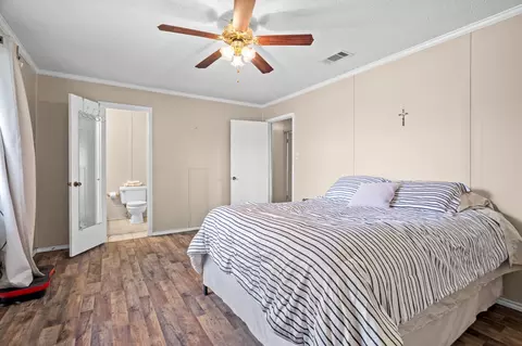 Bedroom - 101 Taylor St, Como, TX 75431 photo 2 of 6