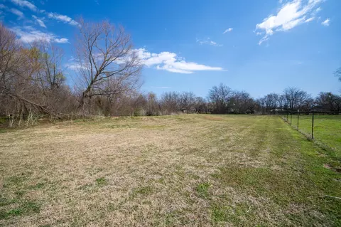 Other - 101 Taylor St, Como, TX 75431 photo 9 of 10