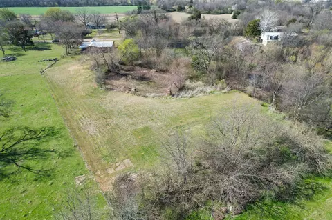 View/Area - 101 Taylor St, Como, TX 75431 photo 3 of 6