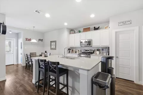 432 Cold Mountain Trl, Fort Worth, TX 76131