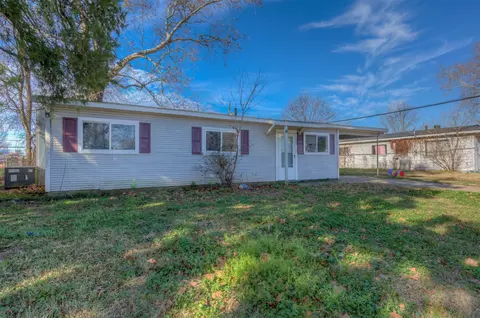 1009 Norris Dr, Bossier City, LA 71111