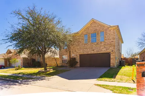 421 Mystic River Trl, Fort Worth, TX 76131