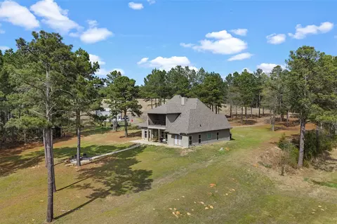 Exterior - 279 Lake Rd, Plain Dealing, LA 71064 photo 4 of 9