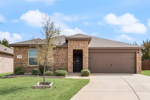 1202 Trevino Rd, Forney, TX 75126
