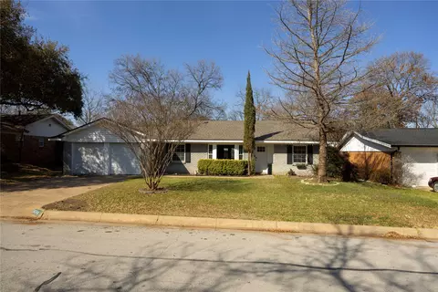 3544 Wosley Dr, Fort Worth, TX 76133