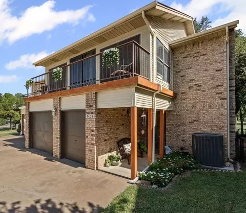 4403 Overlook Ct, Granbury, TX 76049