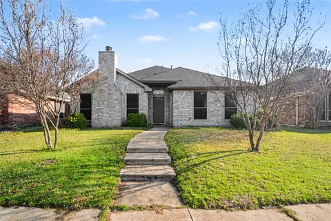 2532 Spring Rain Dr, Mesquite, TX 75181