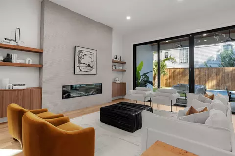 6231 Mccommas Blvd, Dallas, TX 75214