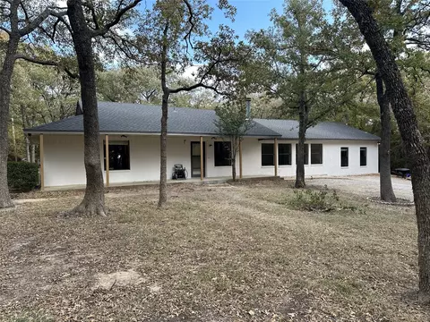 2446 Neely Trl, Valley View, TX 76272