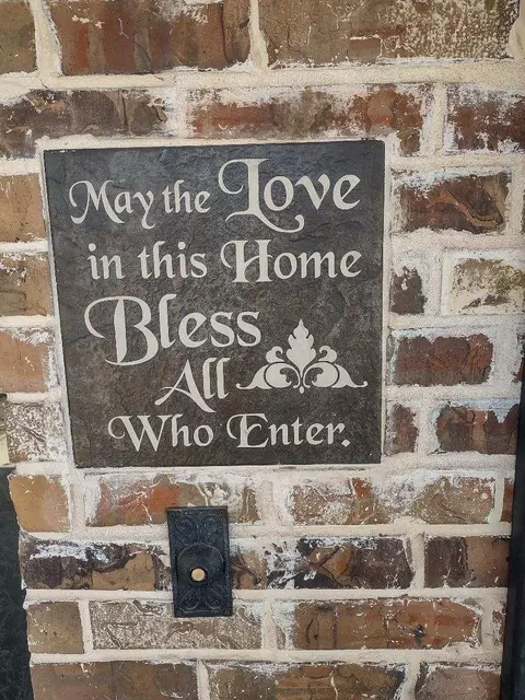 9001 Sawgrass Ct, Granbury, TX 76049