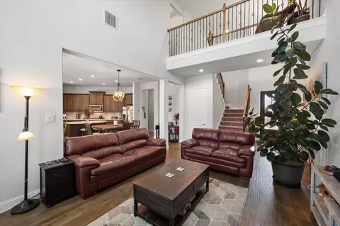 2685 Venice Dr #5, Grand Prairie, TX 75054