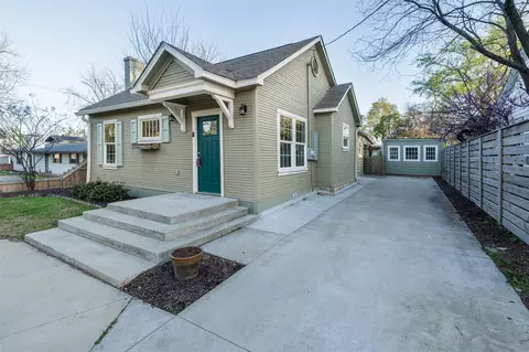 217 Houston St, Sulphur Springs, TX 75482