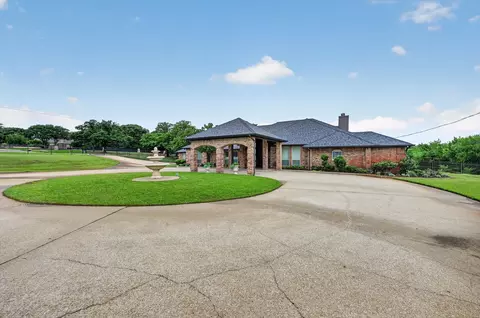 7401 Bent Trl, Mansfield, TX 76063