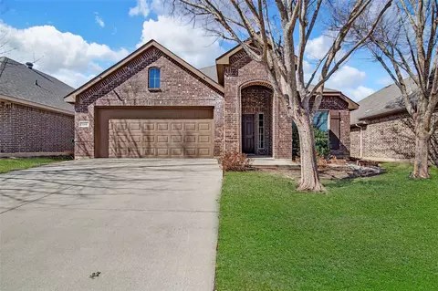 11916 Long Stone Dr, Burleson, TX 76028