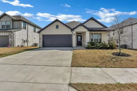 10436 Mituna St, Fort Worth, TX 76179