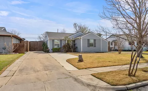 9966 Chireno St, Dallas, TX 75220