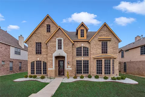 210 Rose Garden Way, Red Oak, TX 75154