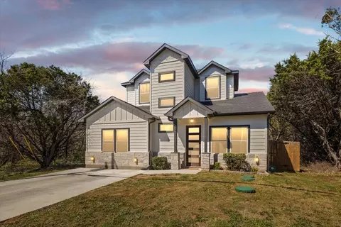 5511 Black Pine Cir, Granbury, TX 76048