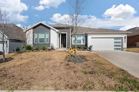 708 Golden Gate Park Rd, Alvarado, TX 76009