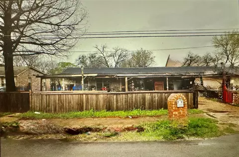 709 Edgeworth Dr, Dallas, TX 75217