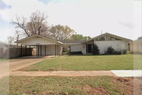 2810 Eugene St, Bossier City, LA 71112