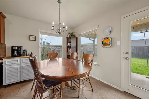 Dining - 10204 Marigold Rd, Waco, TX 76708 photo 1 of 3