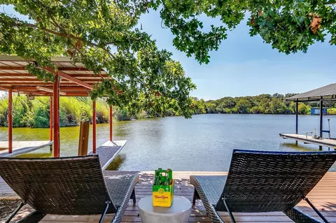4610 Retreat Ct, Granbury, TX 76049