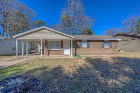 2550 Crape Myrtle St, Shreveport, LA 71118